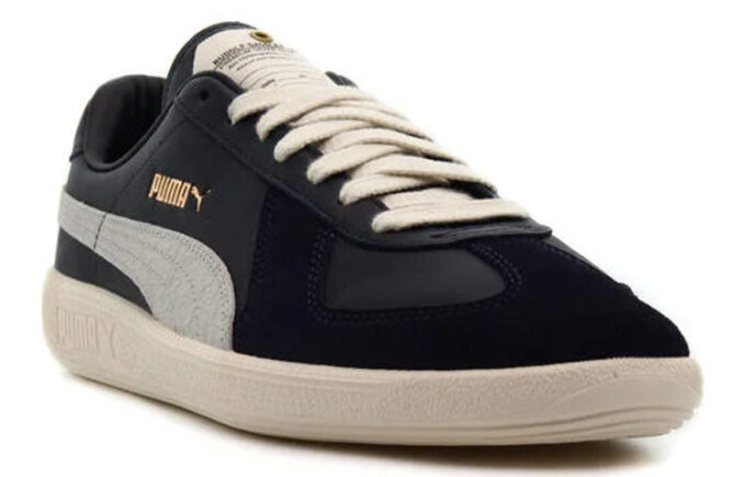 Army Trainer “Laundry Boys”