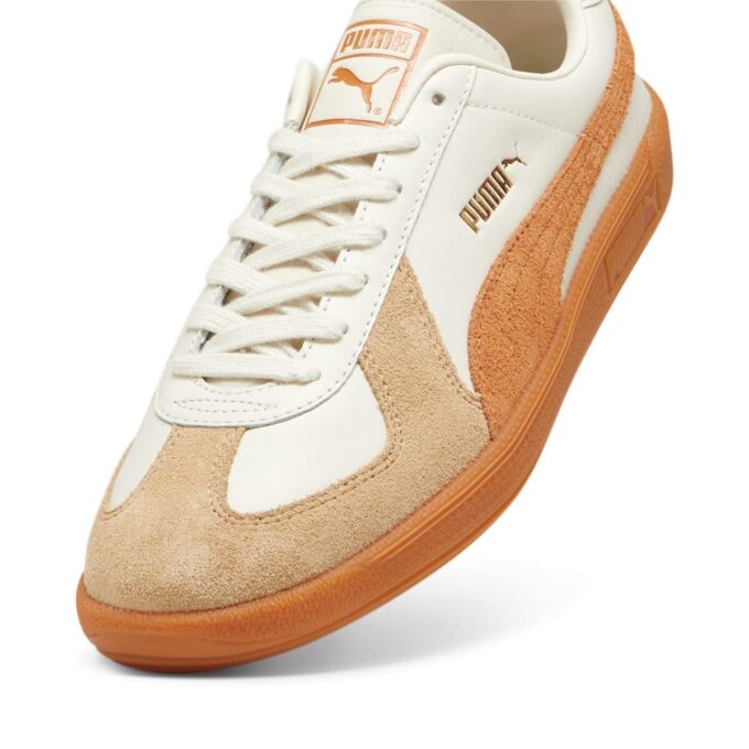 Army Trainer “White Tan Gum”