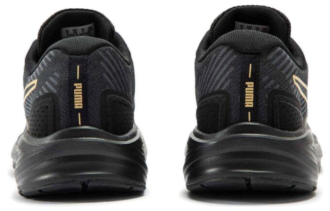 Aviator ProFoam Sky “Black Team Gold”