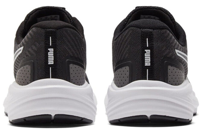 Aviator ProFoam Sky “Black White”