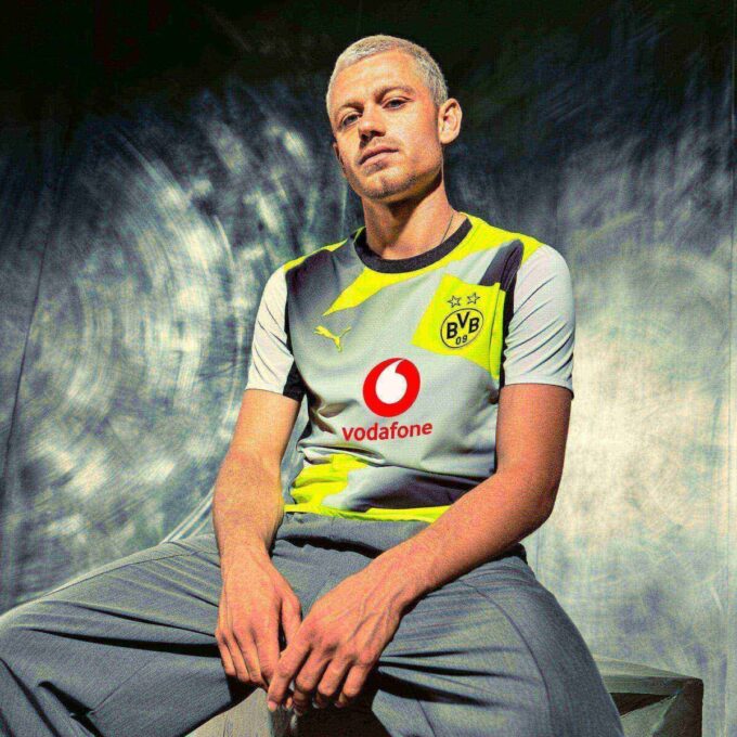 Borussia Dortmund Replica Away 25/26 Men Soccer Jersey Borussia Dortmund Replica Away 25/26 Men Soccer Jersey