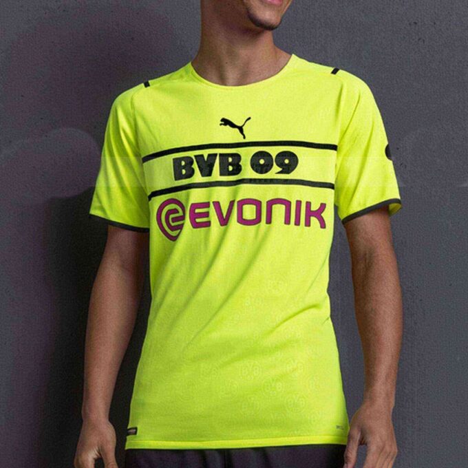 Borussia Dortmund Soccer Jersey “Yellow”