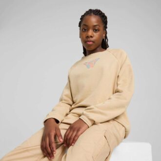 BUTTERFLY VIBE Big Kids’ Crew Top