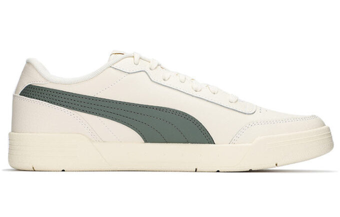 Caracal “Whisper White Balsam Green”