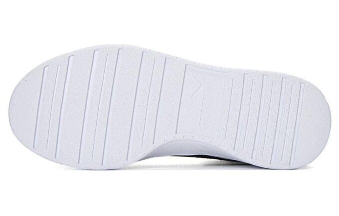 Caven “Black White”