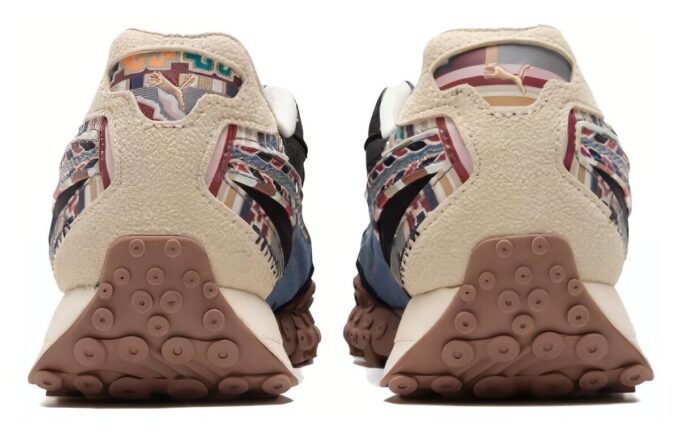 Classic Low “Versatile NonSlip Black”