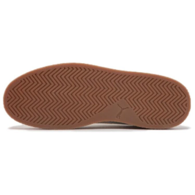 Club “Frosted Ivory Strong Grey”