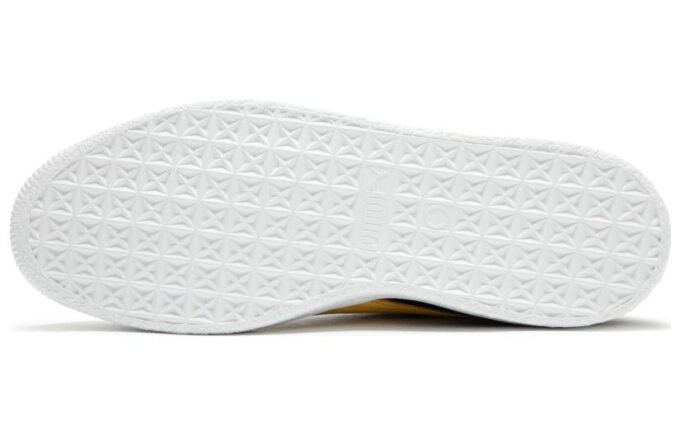 Clyde OG “Black Yellow”