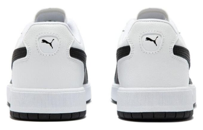 Court Ultra “White Black”