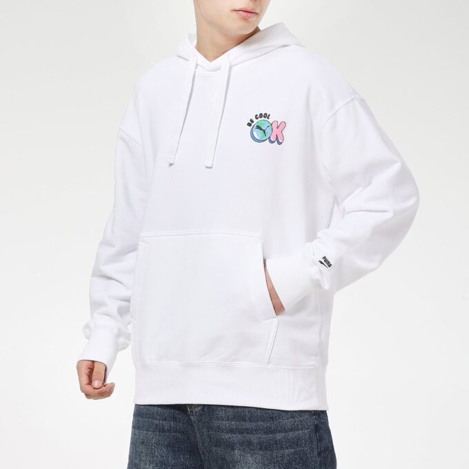 Downtown Graphic Hoodies “White Blue Red”