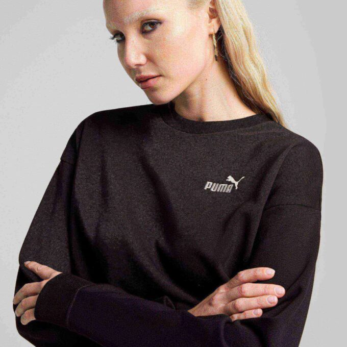 Essentials Women Relaxed Crew Neck Sweatshirt