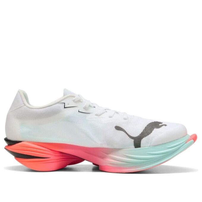 Fast-R Nitro Elite 3 “White Glowing Red Mint”