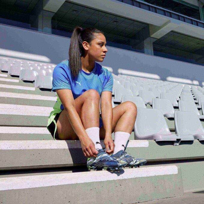 FUTURE 7 ULTIMATE Firm Ground/Artificial Ground Women Soccer Cleats FUTURE 7 ULTIMATE Firm Ground/Artificial Ground Women Soccer Cleats