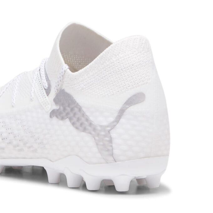 Future 7 Ultimate MG “White Silver”