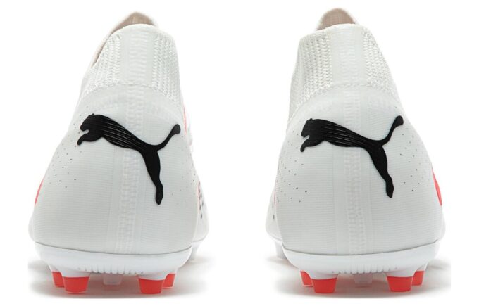 Future Match MG “White Black Fire Orchid”