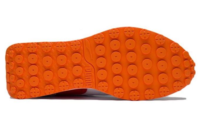 Future Rider Vintage “Future Vintage – White Royal”