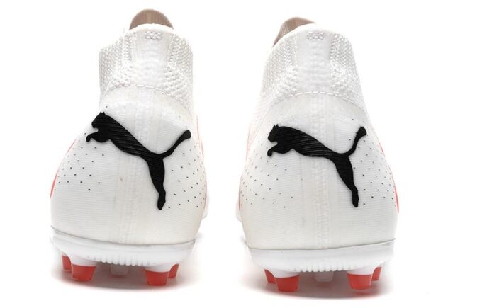 Future Ultimate “White Fire Orchid”