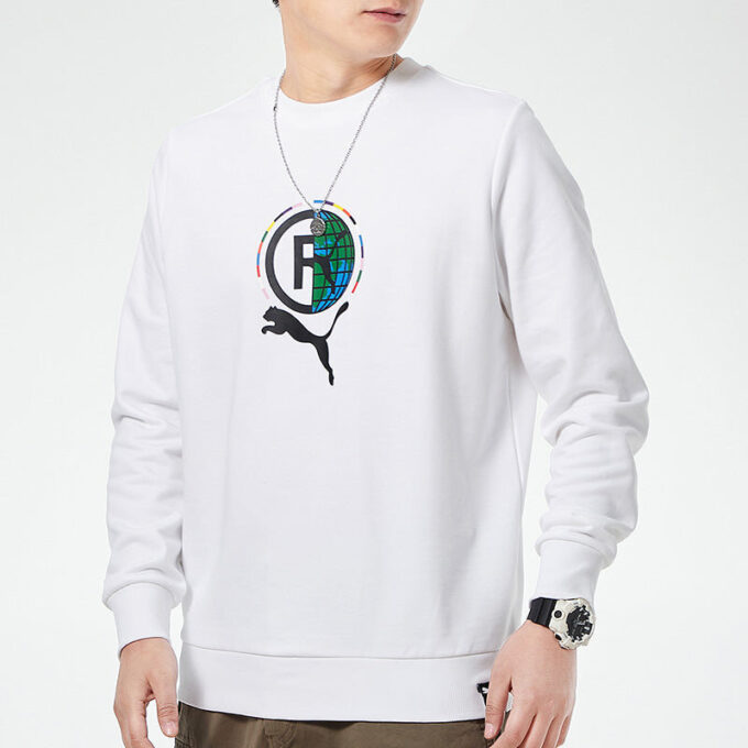 Game Graphic Crewneck Sweatshirt “White Black Green”