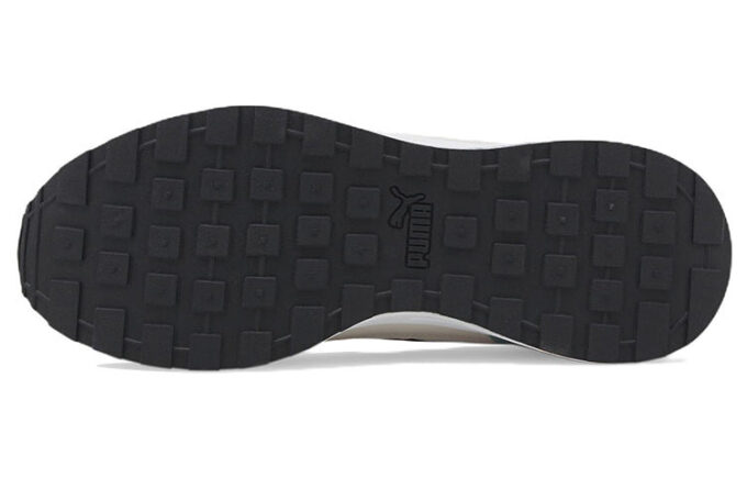 Graviton Tera “Nimbus Cloud Harbor Mist”