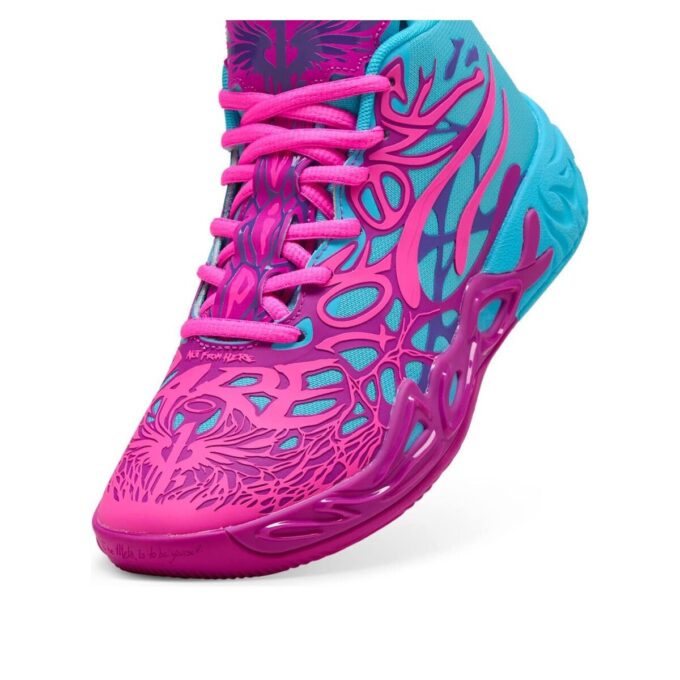 (GS) MB.04 “Hugo The Hornet”