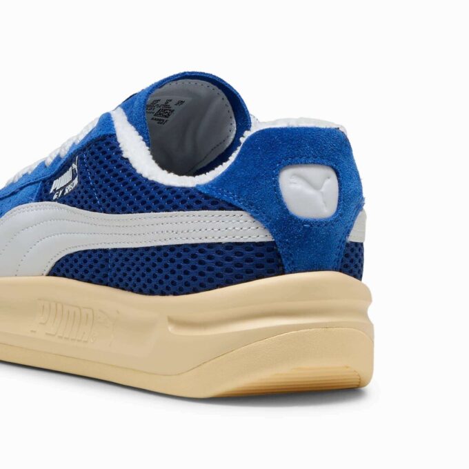 GV Special Laundry Boys II Sneakers GV Special Laundry Boys II Sneakers