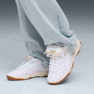 King Indoor Big Kids’ Sneakers