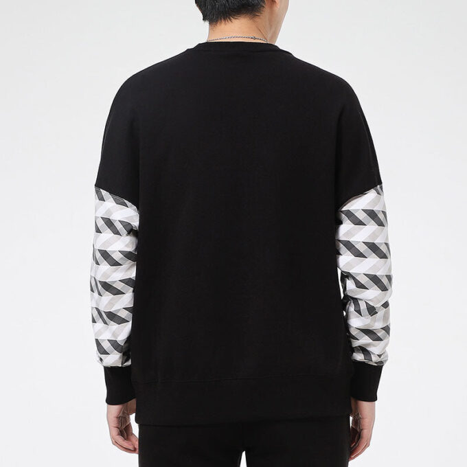 Kontrast Crew Neck Sweater “Black White”