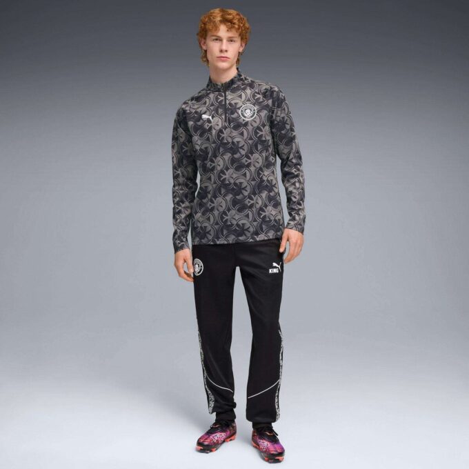 Manchester City Men Quarter-Zip Pullover Manchester City Men Quarter-Zip Pullover