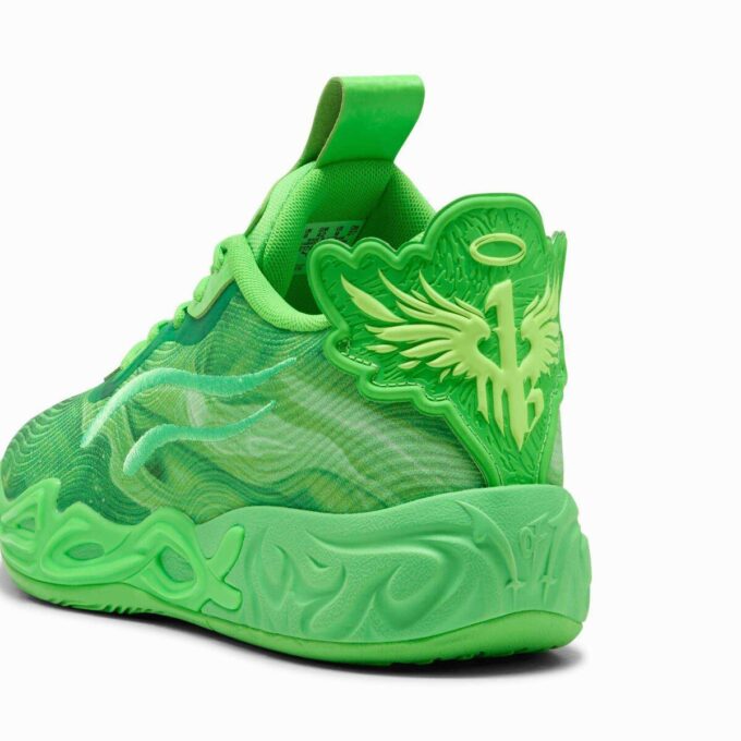 MB.04 Men Basketball Shoes