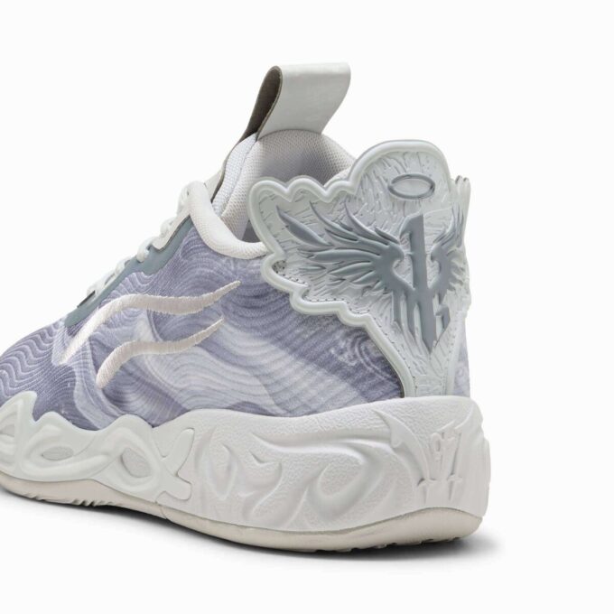 MB.04 Men Basketball Shoes