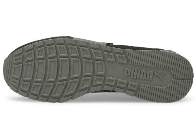 Mercedes F1 “Black Gray White”