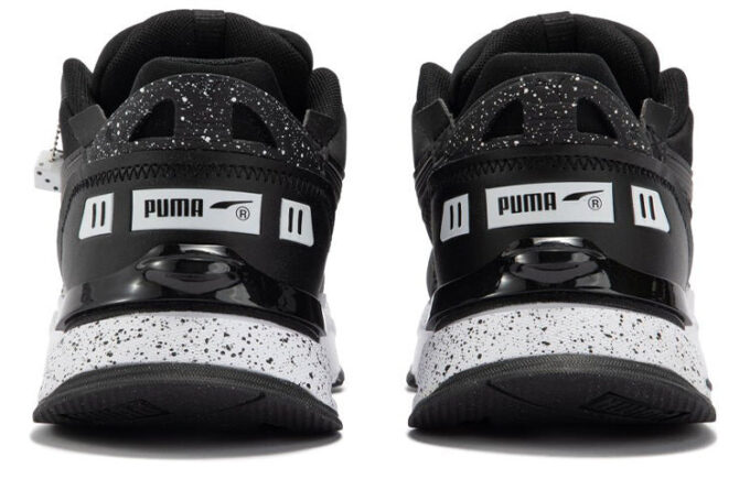 Mirage Sport Tech Chance “Black White”