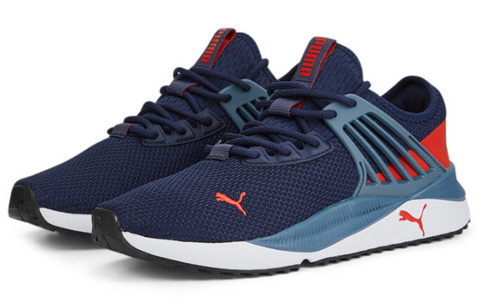 Pacer Future “Peacoat Burnt Red”