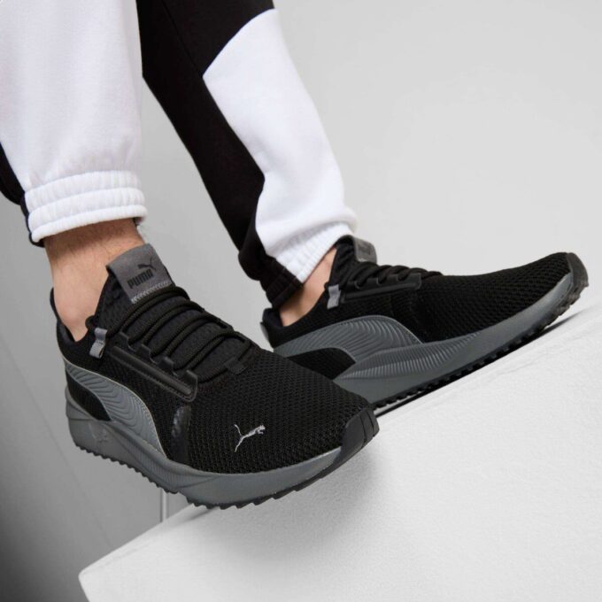 Pacer Future Street Knit Men Sneakers