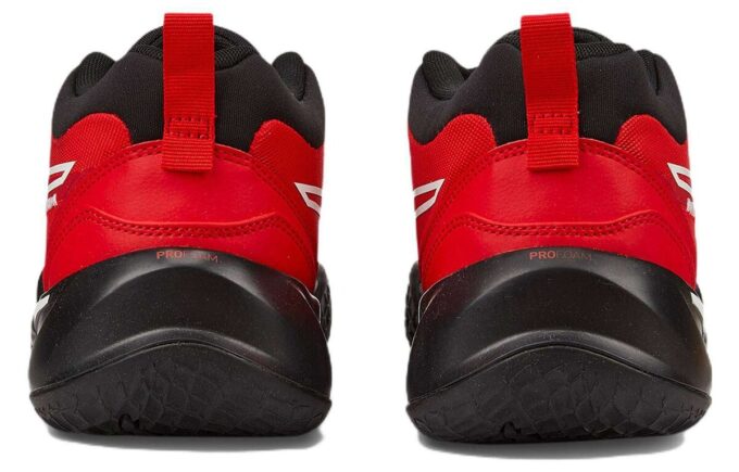 Playmaker Pro “Black Red”