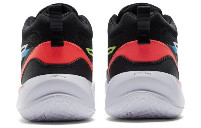 Playmaker Pro “Jet Black Lime Squeeze”