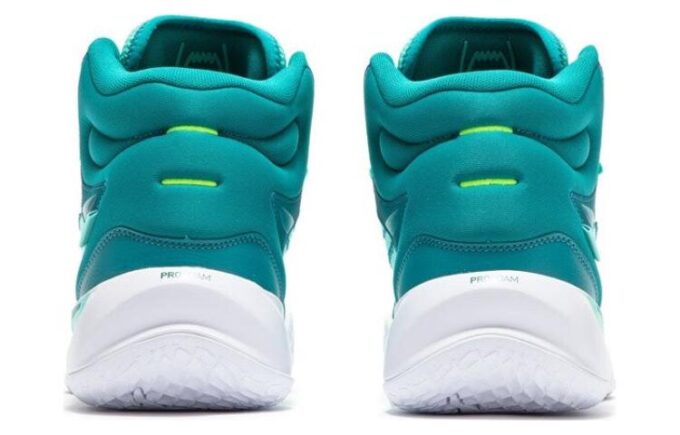Playmaker Pro Mid “Teal”