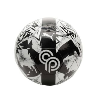 PUMA x CHRISTIAN PULISIC Soccer Ball PUMA x CHRISTIAN PULISIC Soccer Ball