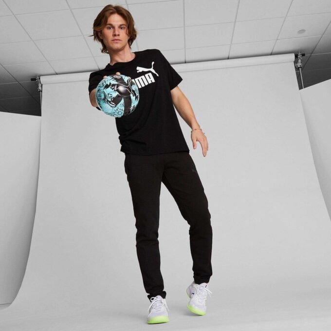 PUMA x CHRISTIAN PULISIC Soccer Ball