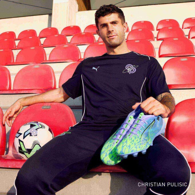 PUMA x CHRISTIAN PULISIC ULTRA 5 ULTIMATE Chasing the Dream Firm Ground Men Soccer Cleats PUMA x CHRISTIAN PULISIC ULTRA 5 ULTIMATE Chasing the Dream Firm Ground Men Soccer Cleats