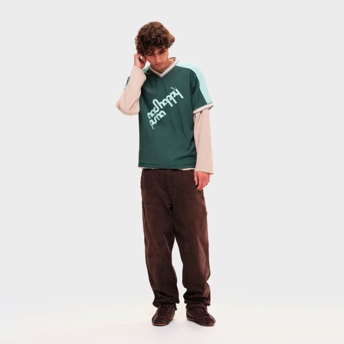 PUMA x MADHAPPY V-Neck Jersey PUMA x MADHAPPY V-Neck Jersey