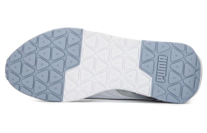 R22 “Grey Violet Blue”