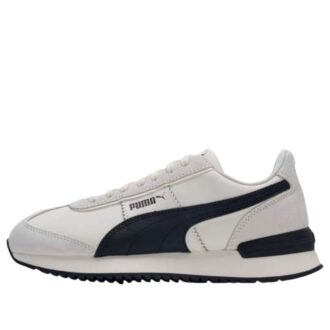 R78 Retro “White Black”