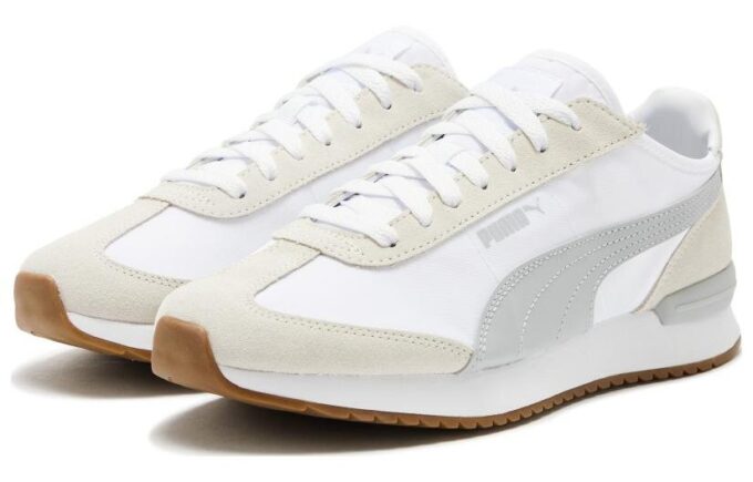 R78 Wind Nylon “White Beige”