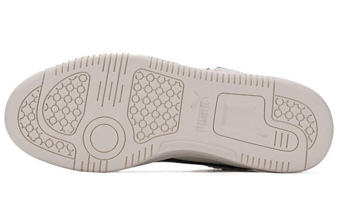 Rebound Joy “Fur – Whisper White Black”