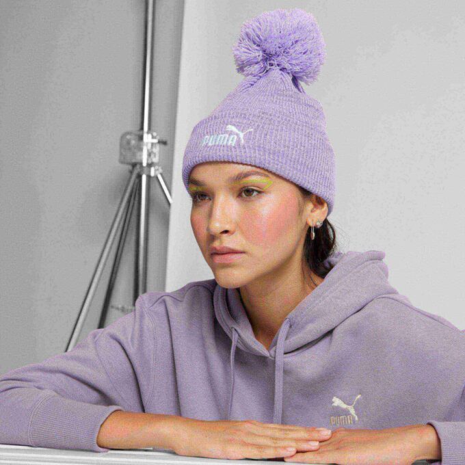 Ribbed Pom Pom Beanie