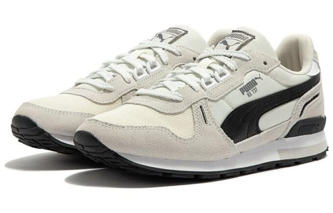 RX 737 Vintage “Whisper White Black”