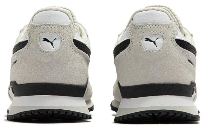 RX 737 Vintage “Whisper White Black”