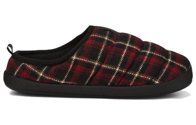 Scuff Flannel Slip-On “Black Red”
