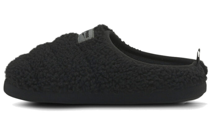 Scuff Sherpa Slippers “Black”
